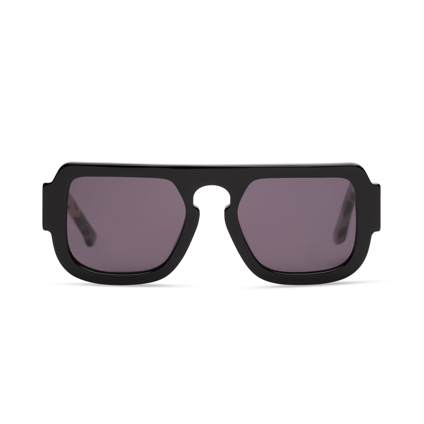 The Margaux by The Going - Aviator style sunglasses in the color Black Truffle - Black Nosebridge with Black and Creme Havana Arms